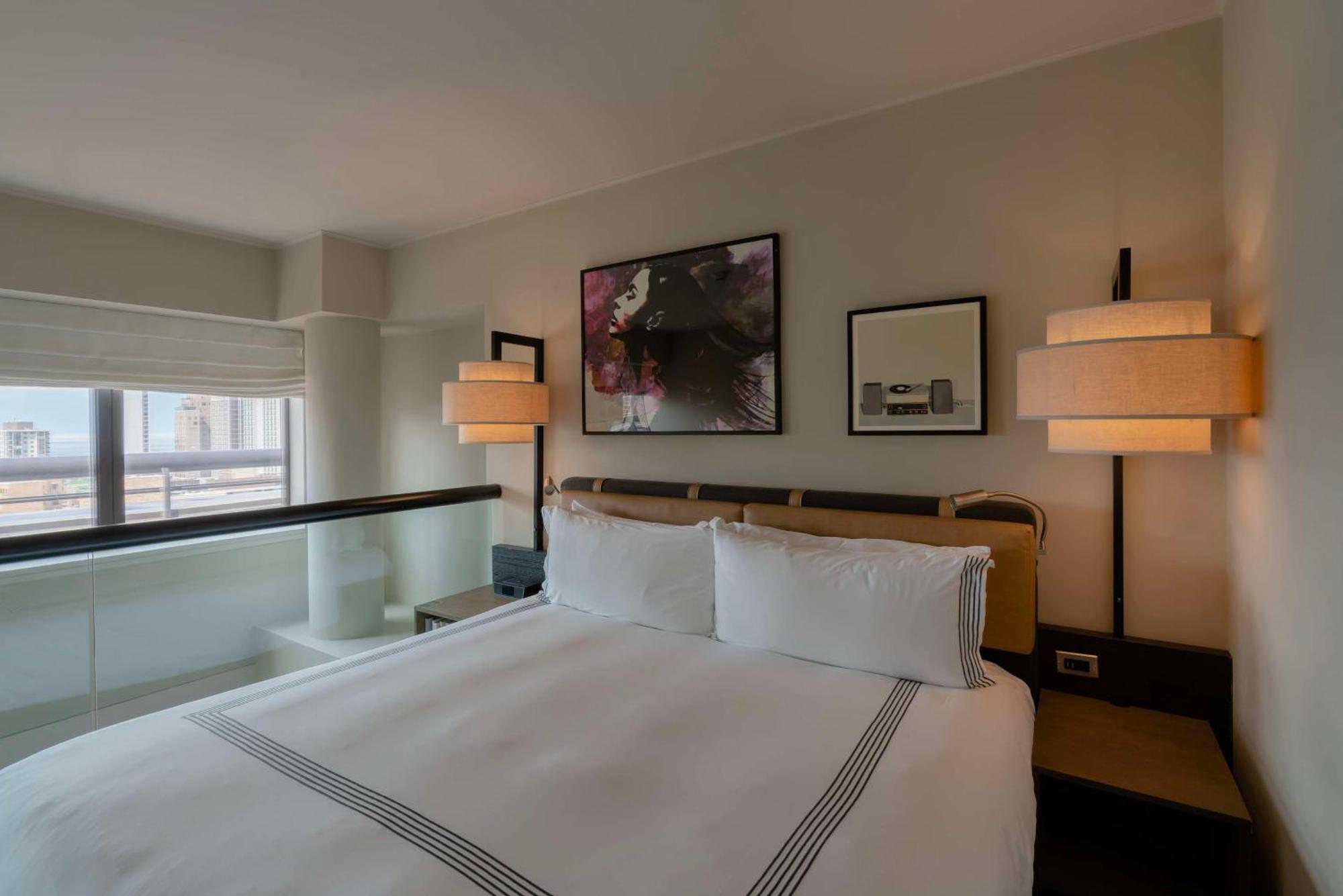 Отель Thompson Chicago, By Hyatt Экстерьер фото